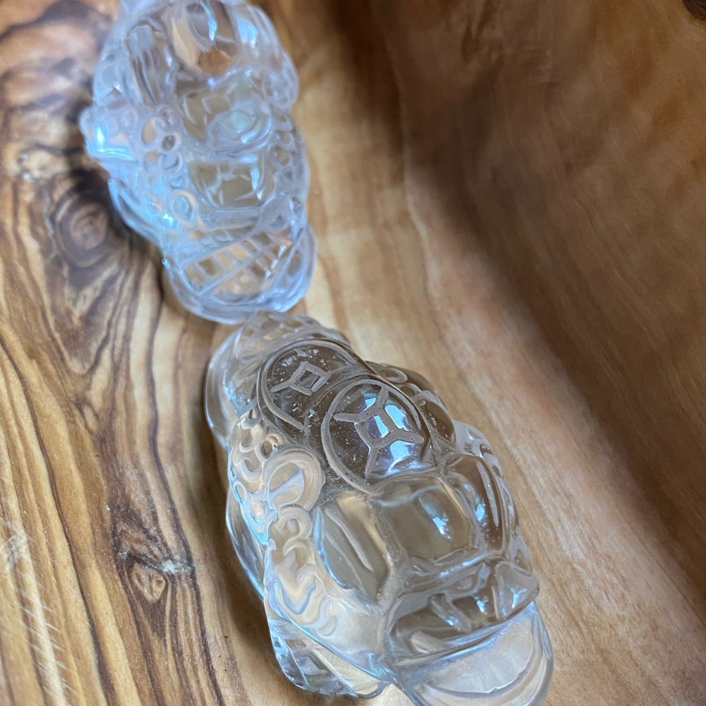 Quartz Crystal Mini Money Toad - Picture 2 of 5